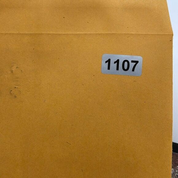 Vintage faux glass pearls. Hand knotted & 16” - Picture 8 of 8